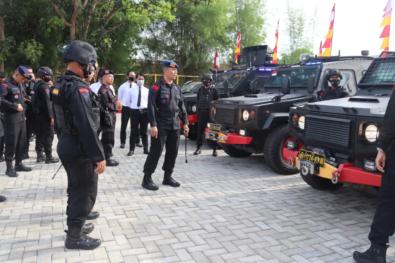 Satbrimob Polda Banten Gelar Apel Gabungan, Pastikan Personel dan Kendaraan Dalam Keadaan Siap