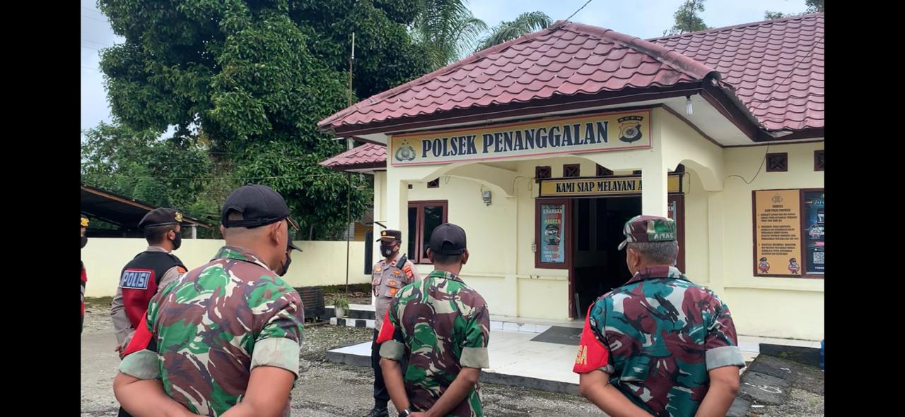 WUJUDKAN KAMTIBMAS KONDUSIF – POLRES SUBULUSSAM PATROLI QUICK PRESISI SINERGITAS TNI-POLRI LAKSANAKAN APEL GABUNGAN