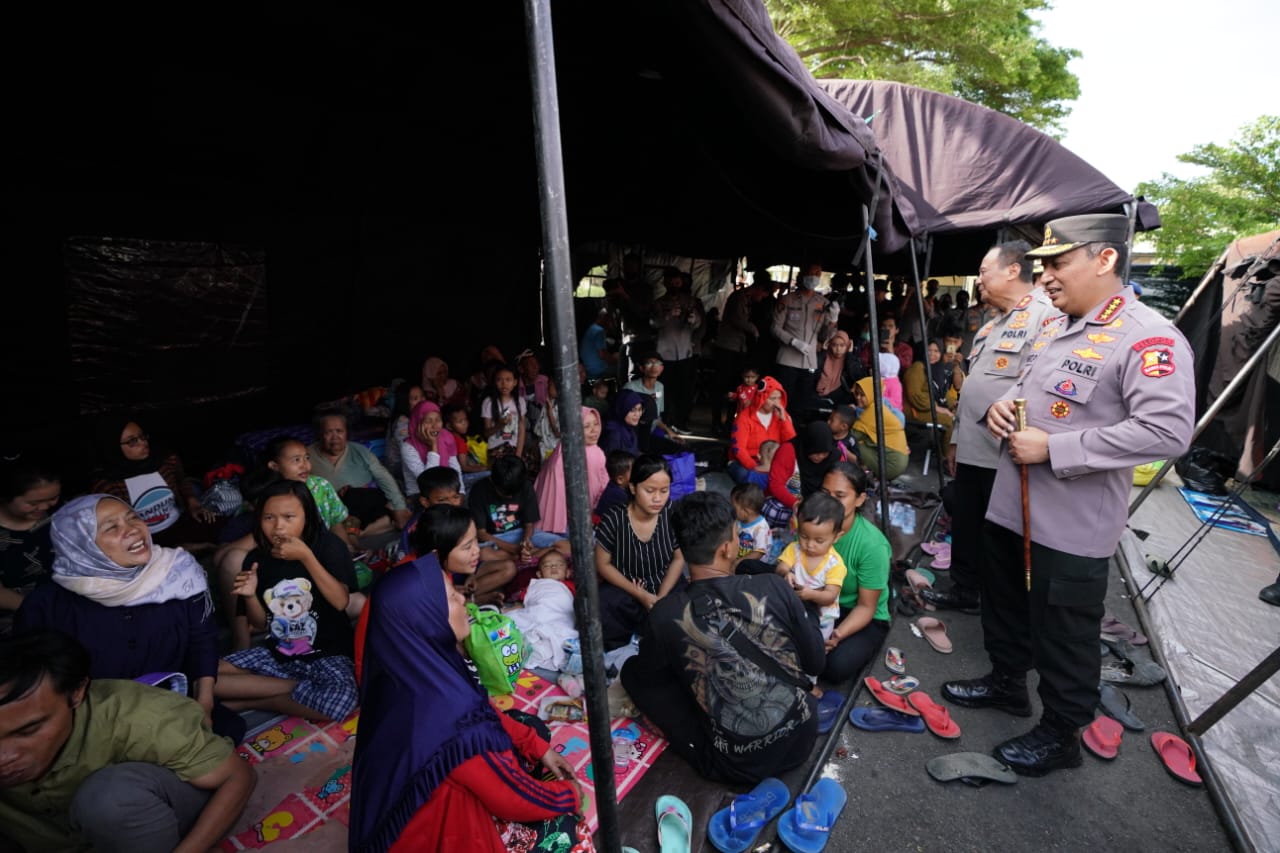 Kapolri Serap Aspirasi Masyarakat Yang Jadi Korban Gempa Bumi Cianjur