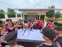 TINGKATKAN KEMAMPUAN PERSONEL – SAT SAMAPTA POLRES SUBLUSSALAM LATIHAN TEHNIK BONGKAR PASANG SENPI