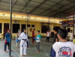 Stop Bullying Terhadap Anak ,Kapolres Tebo Akbp Fitria Mega M.psi.psi, Melatih Mental Anak Karate