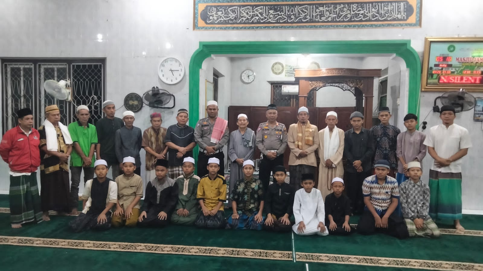 Kasat Lantas Polres Tebo Akp M.Tohir Spdi Bersama Satlantas Polres Tebo Laksanakan Kegiatan Subuh Keliling