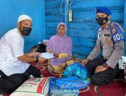 PEDULI WARGA DHUAFA KURANG MAMPU – SOSOK BRIPKA BERNI HARDIYANTO ANGGOTA POLSEK IDI RAYEUK DATANG MEMBANTU