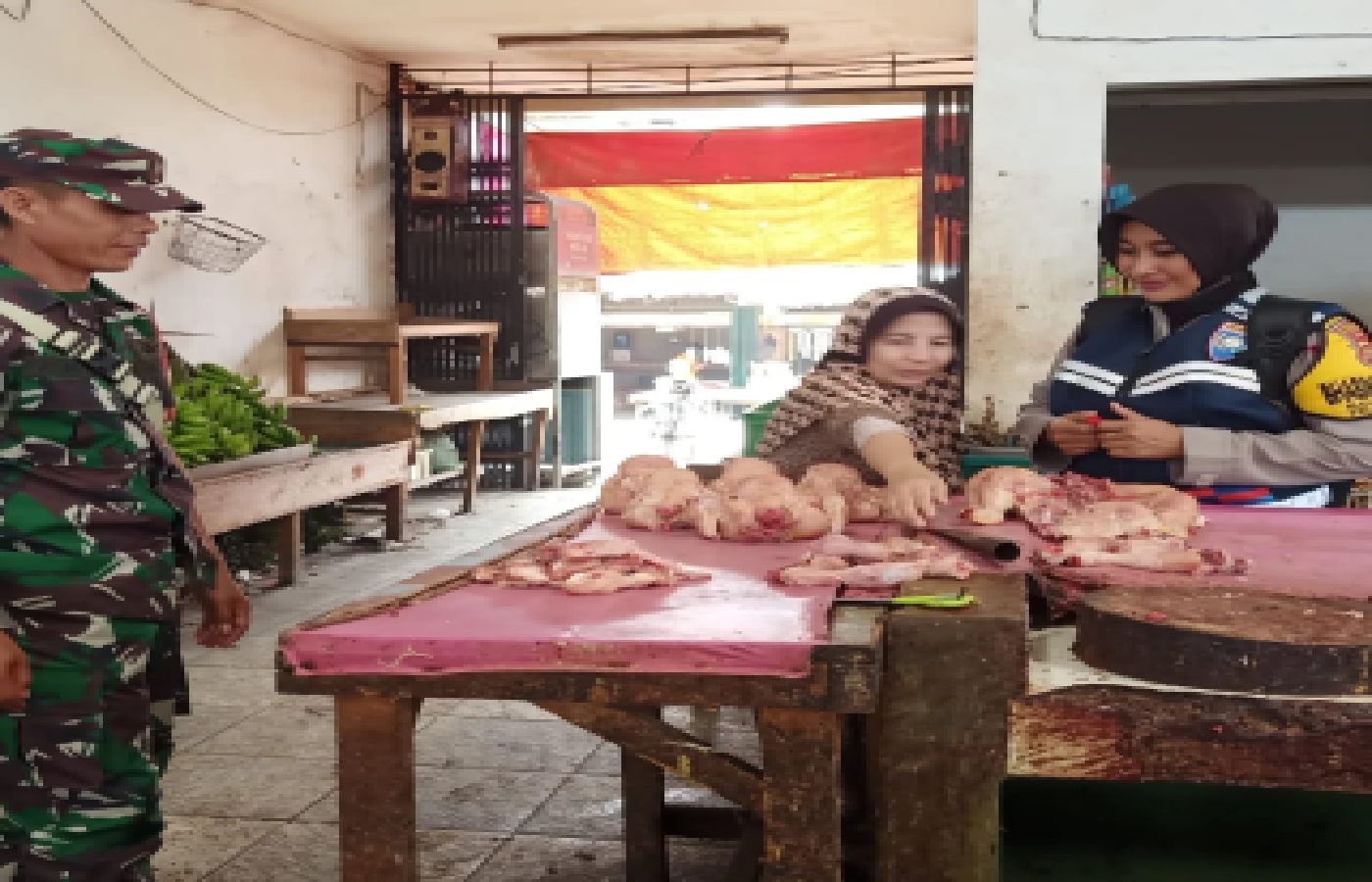 Peran Bhabinkamtibmas dalam Pelaksanaan Harkamtibmas di tengah Masyarakat.