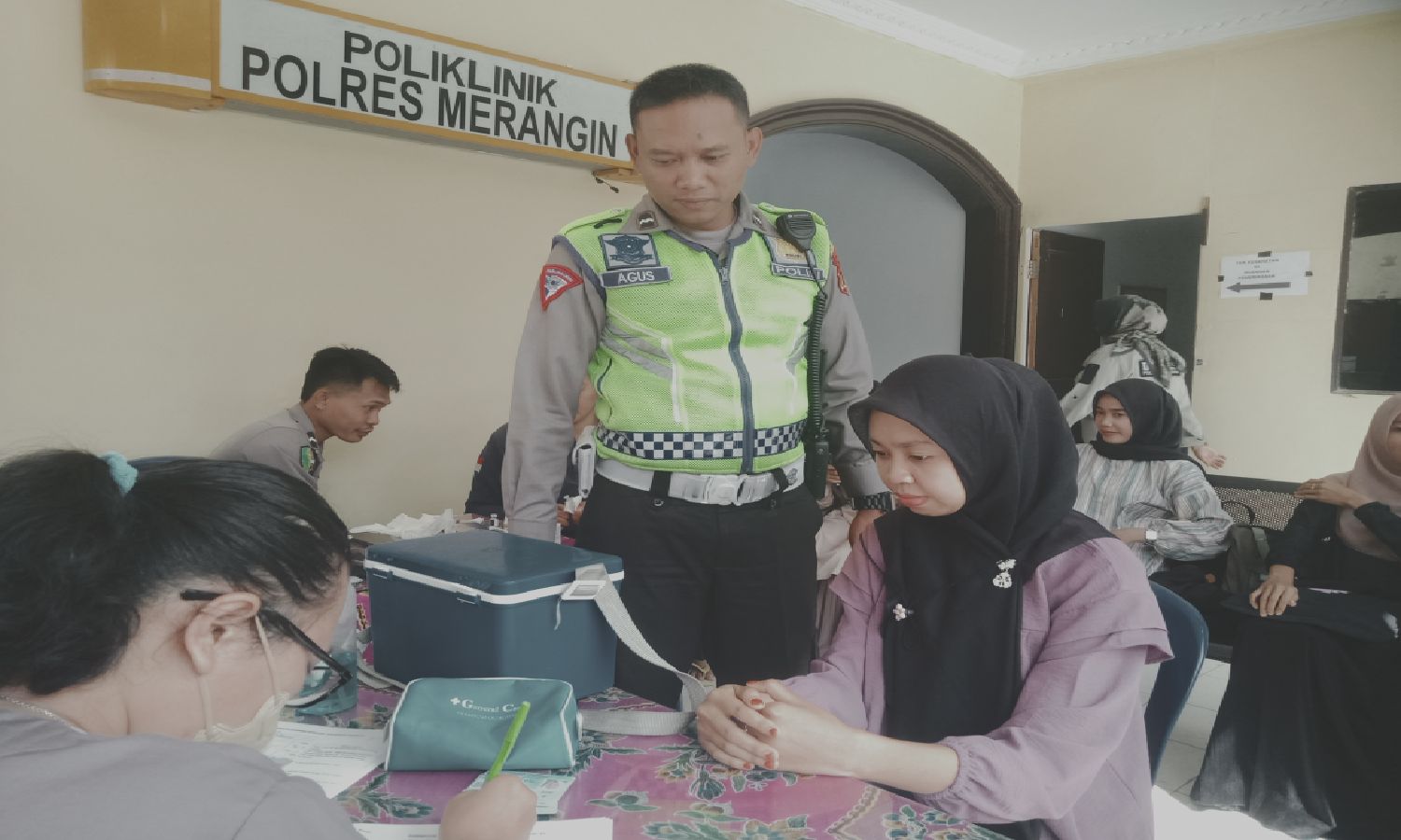 Satlantas Selenggarakan Vaksin Boosters di Poliklinik Polres Merangin.