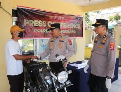 Zaenal Abidin Bahagia, Motornya Diselamatkan Polsek Kronjo Polresta Tangerang