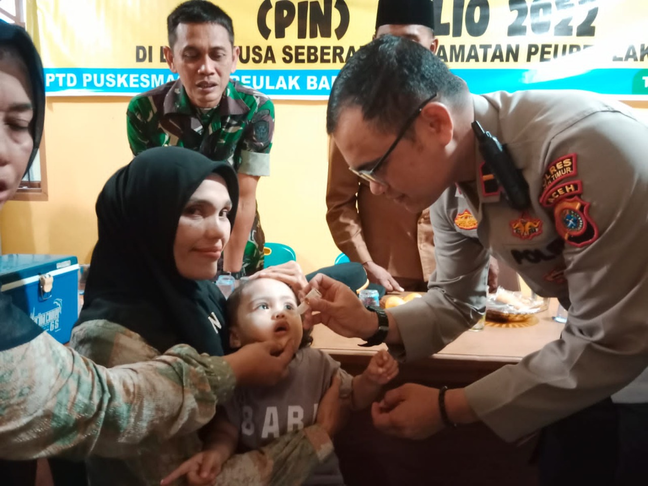 MENUJU INDONESIA BEBAS POLIO – POLRES ACEH TIMUR DUKUNG PENCANANGAN PEKAN IMUNISASI NASIONAL