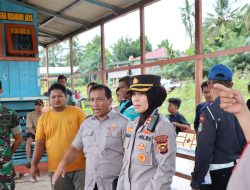 Kapolres Tebo Akbp Fitria Mega m.psi.psi  Turun  Langsung Cari 2 Anak Yang Tenggelam Di Sungai Batang Hari Desa Teriti Kec.Sumay