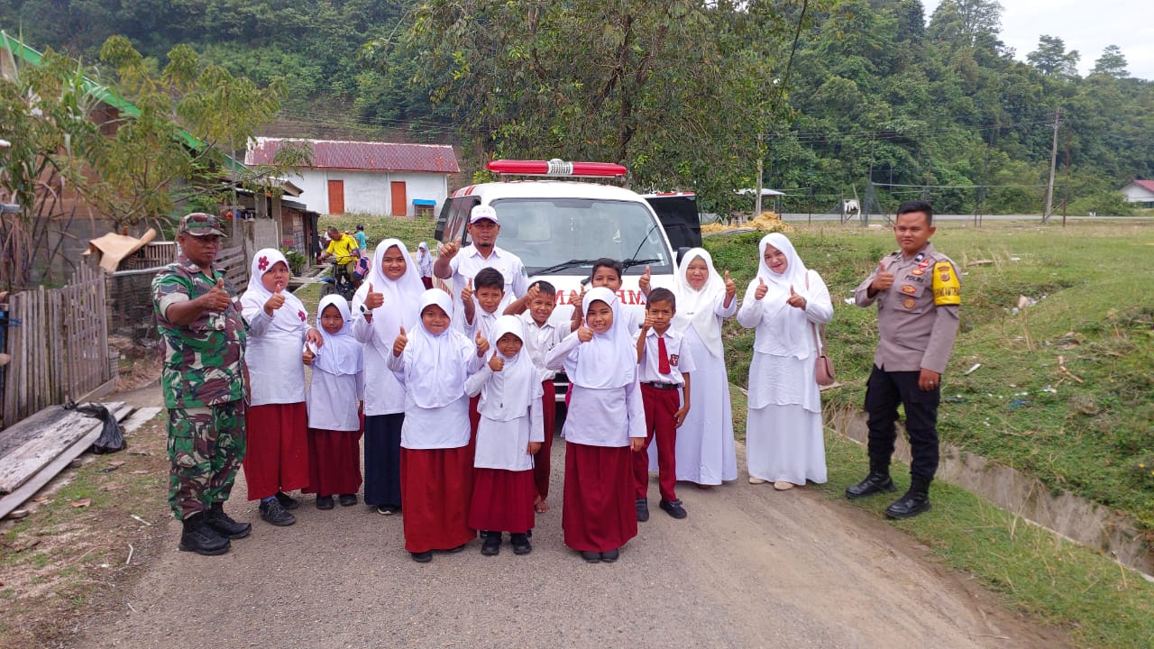 POLSEK JAYA DUKUNG PUSKESMAS LAMNO –  LAKUKAN SOSIALISASI TETESAN MANIS POLIO