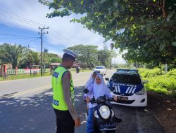 PATROLI HIMBAUAN DAN TEGURAN SECARA HUMANIS :  UPAYA SATLANTAS ACEH JAYA TEKAN ANGKA KECELAKAAN LALU LINTAS