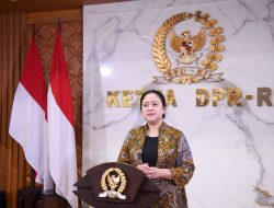 KETUA DPR RI DR. (H.C) PUAN MAHARANI MINGGU 25 DESEMBER 2022 :  SELAMAT NATAL DAN TAHUN BARU – MARI MELANGKAH MAJU UNTUK INDONESIA