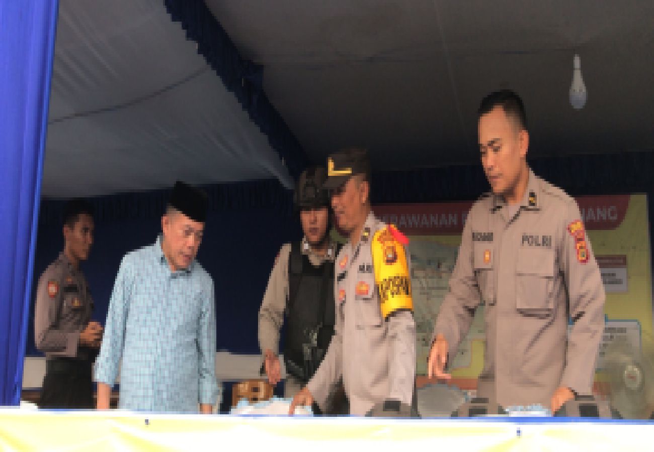 Gubernur Jambi Kunjungi Pos PAM  Ops Lilin Nataru 2022 di wilayah hukum Polres Merangin