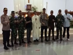 Kapolres Merangin Bersama Forkopimda Laksanakan Kunjungan pada Umat Kristiani yang melaksanakan Perayaan Natal di Gereja