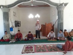 Kapolsek Barang Asai Laksanakan ” Jum’at Curhat ” di Masjid Al-Muhajirin