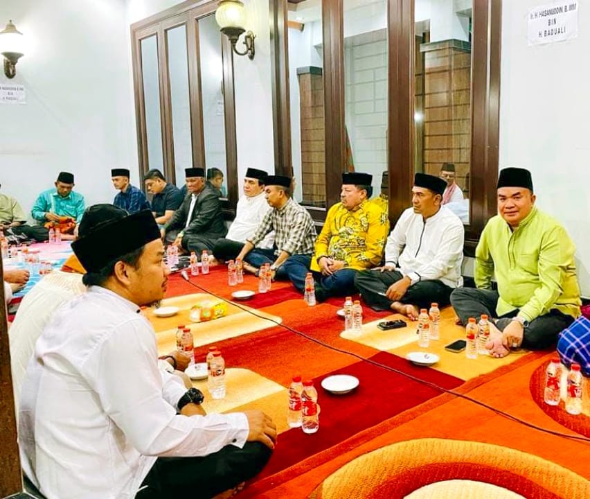 WAKIL KETUA DPR ACEH : TAKZIAH KERUMAH DUKA ALMARHUM HASANUDIN BERUH