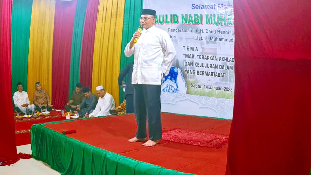 HADIRI MAULID PONDOK GEDE : HAJI UMA SAMPAIKAN PESAN MENYENTUH HATI