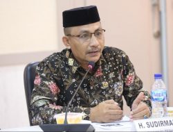 HAJI UMA  :  KECAM PEMBAKAR AL QUR’AN SWEDIA – MINTA PEMERINTAH INDONESIA PANGGIL DUBES SWEDIA