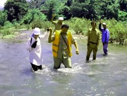 TERIMA LAPORAN PSDA : KS SUMBAWA DAN NTB TINJAU IRIGASI LONGSOR JEREWEH