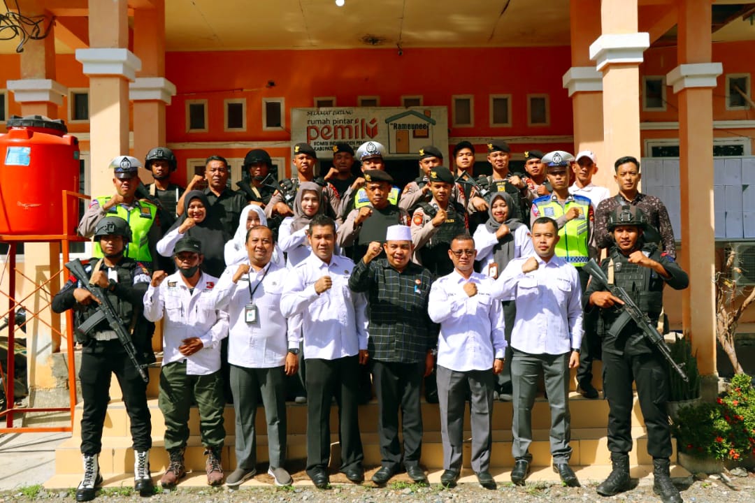 BRIMOB POLDA ACEH – BERSINERGI DENGAN POLRES NAGAN RAYA LAKSANAKAN PATROLI TERPADU