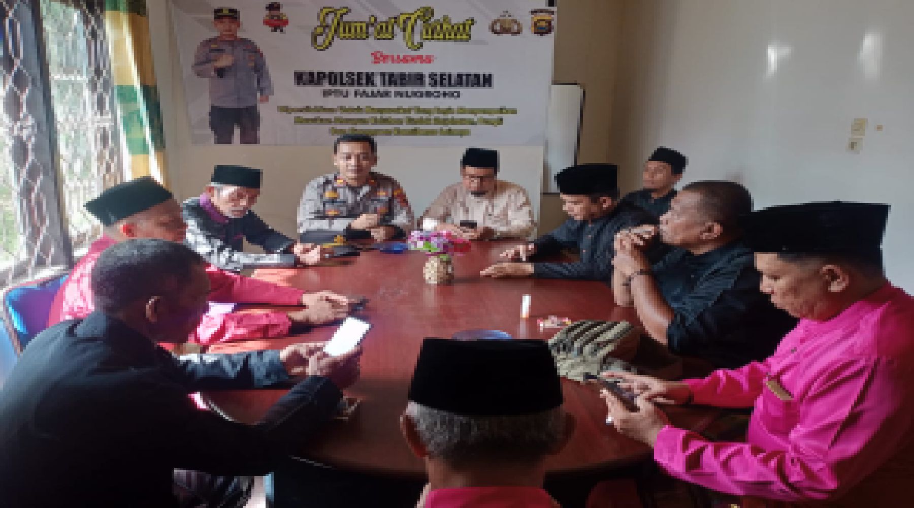 Jumat Curhat Polsek Tabir Selatan bersama masyarakat Kecamtan Tabir Selatan.