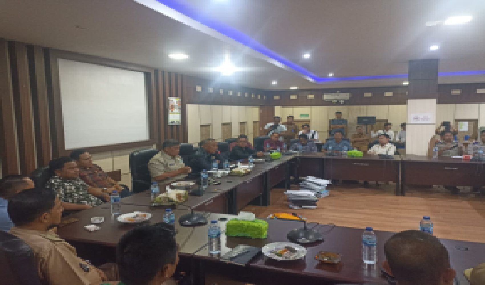 DPRD Kabupaten Merangin Akan Bentuk Panitia Khusus Penyelesaian Lahan Warga dan PT. APN dan Polri Siap Jaga Kamtibmas di Area Sengketa.