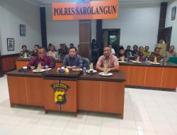 Polres Sarolangun gelar Nobar Memaknai Lakon Wahyu Makutharama di Pagelaran Wayang Kulit