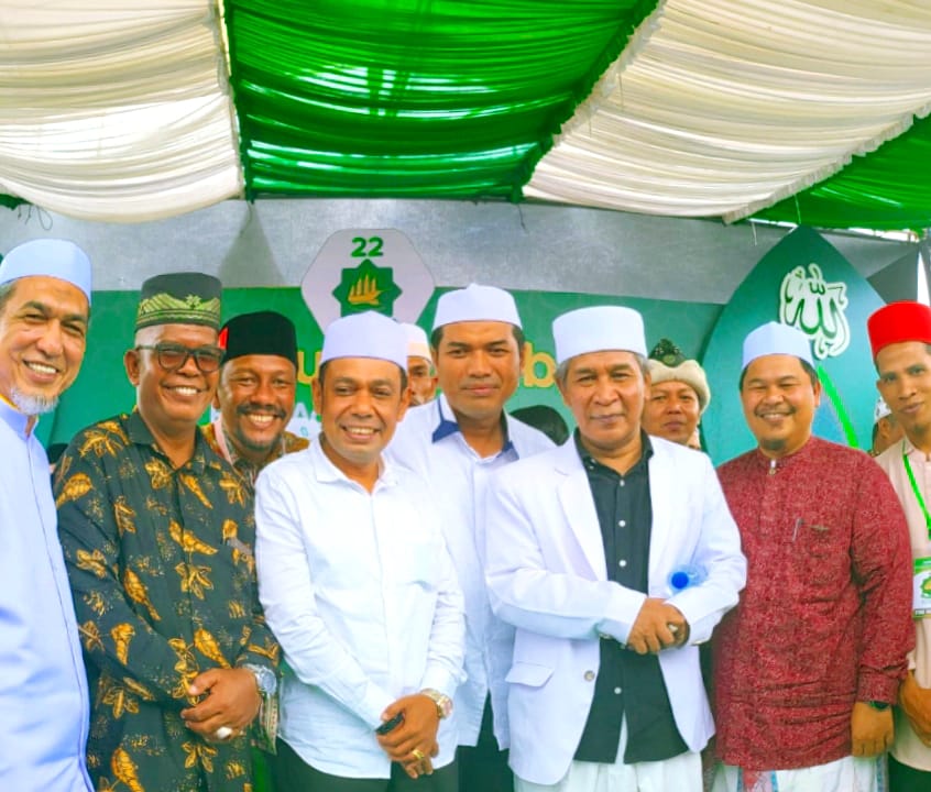 SYUKURAN AKBAR – ULAMA KHARISMATIK ACEH : SAMPAIKAN VISI BESAR PAS – ACEH LAKUKAN AMAR MAKRUF NAHI MUNGKAR DALAM POLITIK ACEH