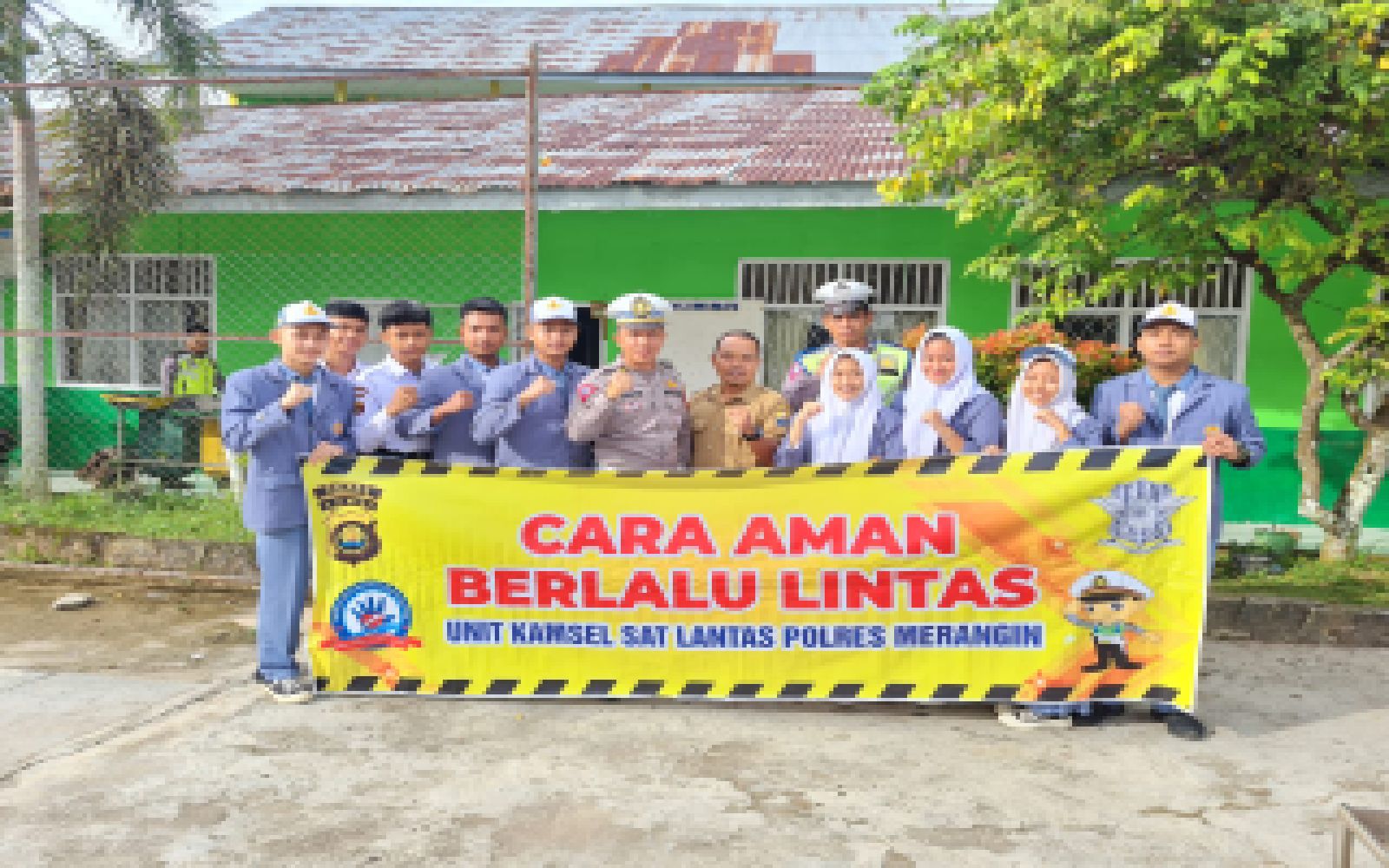 Hindari BULYING Satlantas Beri Motivasi di Upacara Senin pada Siswa SMAN- 1 Bangko.