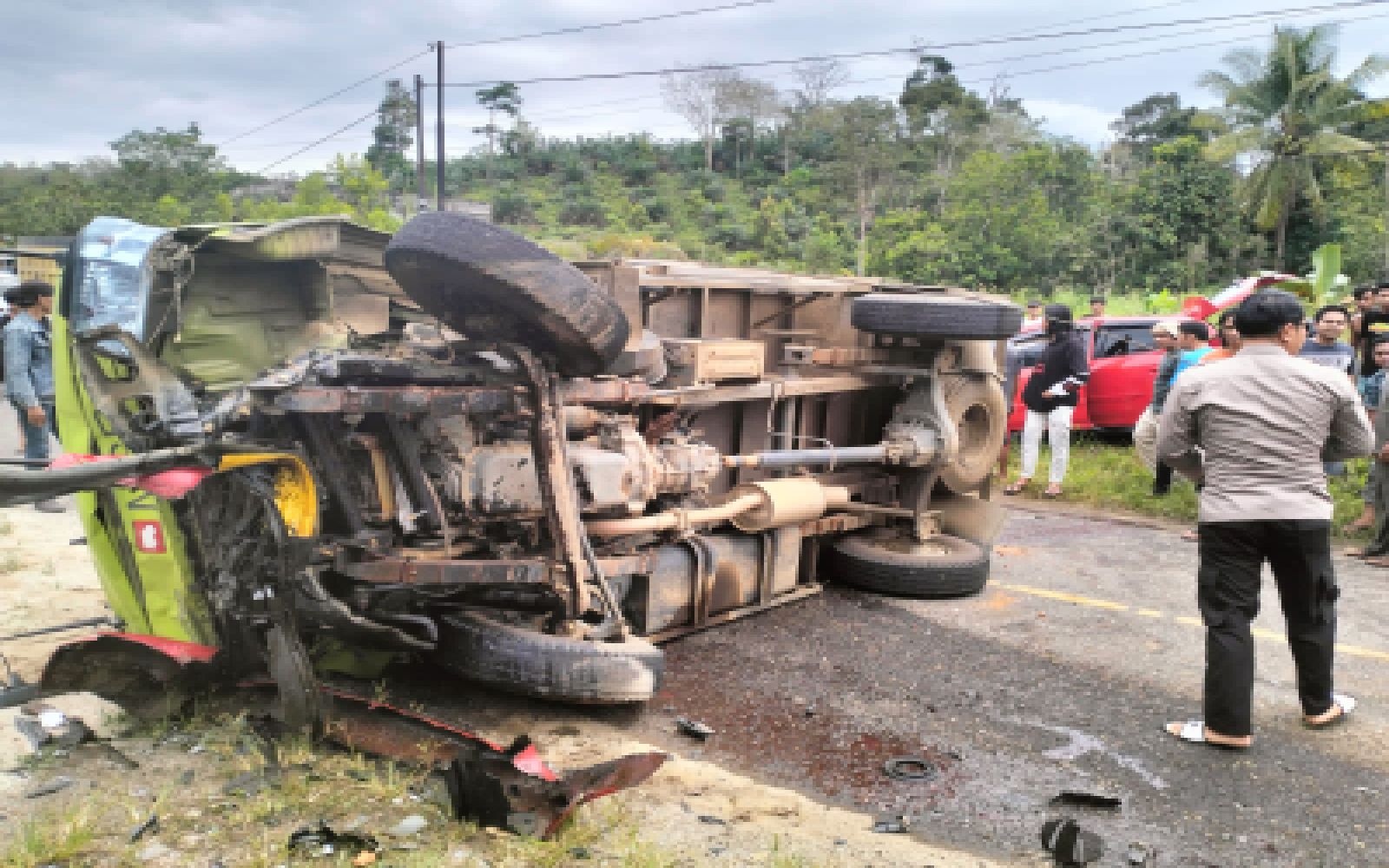 Kasat Lantas,Sikapi lakalantas,Hati hati dan harus selalu Waspada saat berkendara di Jalan raya