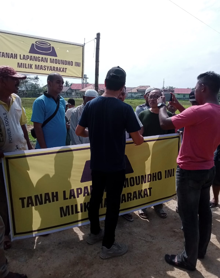 AKIBAT PRAKTEK KOTOR MAFIA TANAH : PROSES SERTIFIKAT TANAH GARAP MASYARAKAT TERHAMBAT