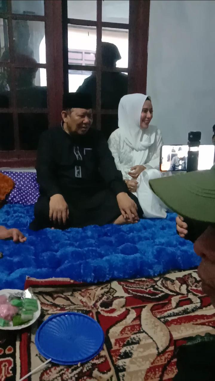 Hj.Ratu Ageng rekawati KD SE.ME- Hadiri Perayaan Isra Mi’raj dan Gelar Budaya di Desa Kayu Agung,