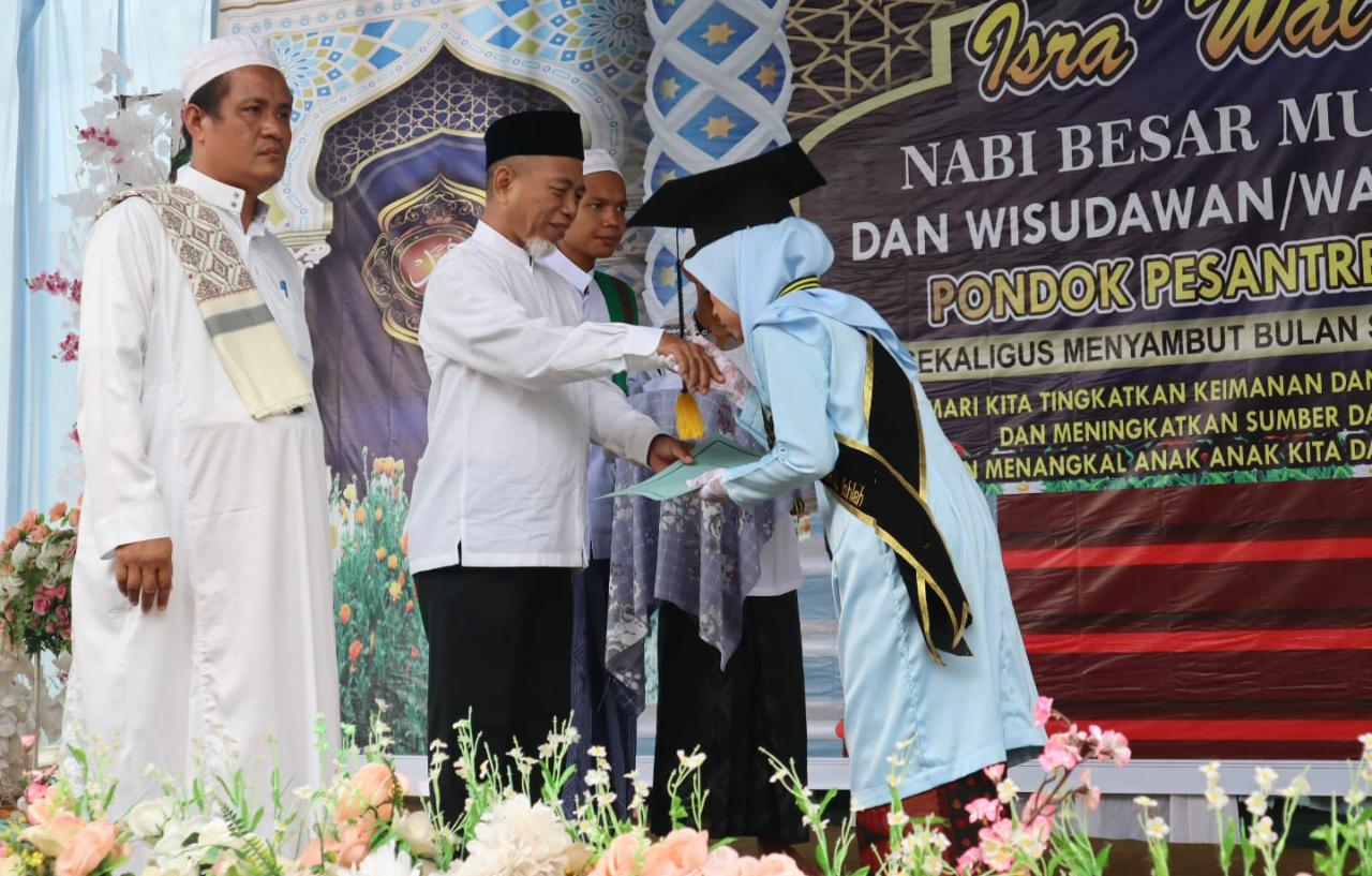 Bupati: Ponpes Harus Dilengkapi Workshop H Mashuri Isra’ Miraj Nabi Muhammad SAW di Ponpes Daarul Ishlah Tabir