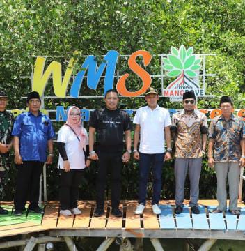 Dongkrak Wisatawan : Bupati Dan Wabub Sampang Promosi Wisata Manggrove Sreseh