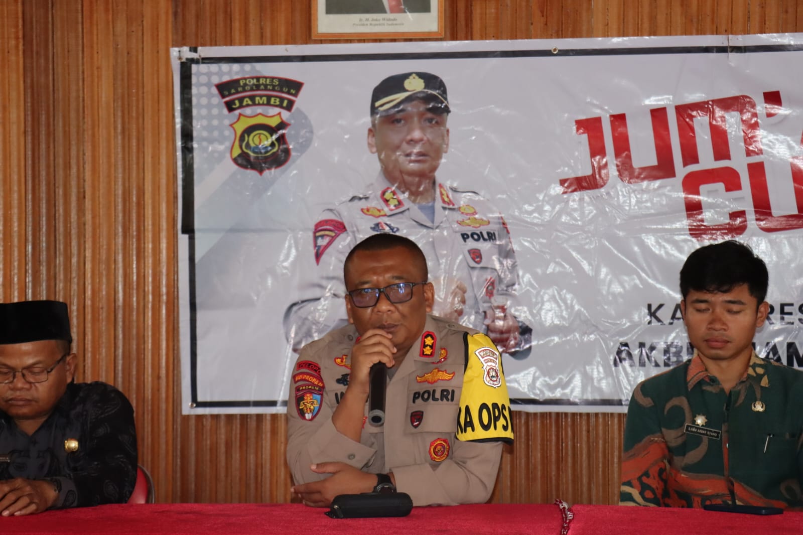 Kapolres Sarolangun Dengarkan Curhatan Warga Sungai Benteng