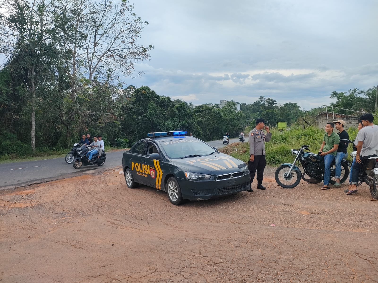 Patroli Polsek Tabir,Sikapi Balap liar dan Keamanan aktivitas warga