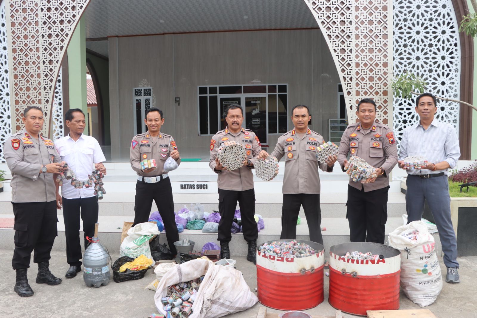 Gencarkan Razia Petasan, Ini Pesan Kapolres Tegal Kota.