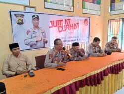 Jum’at Curhat : Kapolres silaturahmi ke Desa Muara Limun dengarkan Keluhan Warga