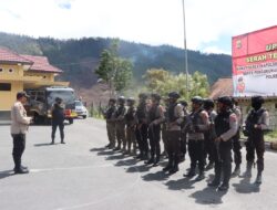 Hadirkan Di Bulan Ramadhan, Sat Samapta Polres Puncak Jaya Rutin Gelar Patroli Dialogis Seputaran Kota Mulia.