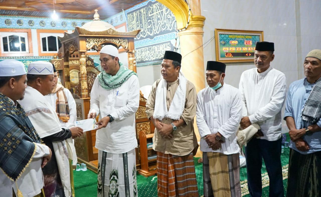 Wabup Merangin Safari Ramadhan ke Jangkat Nilwan Yahya: Ajak Anak Kita Memakmurkan Masjid