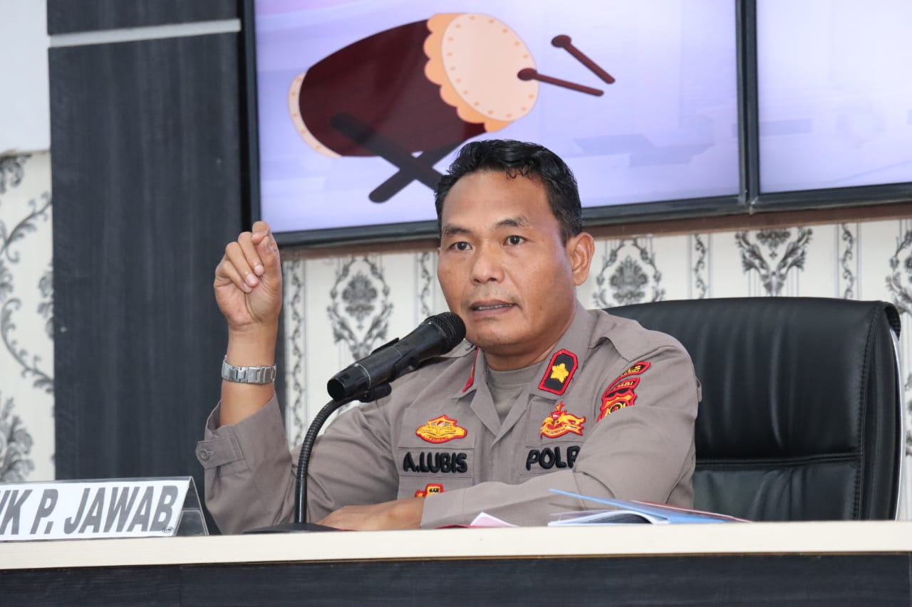 Waka Polres Kompol. Amos Viclonar Yosua Lubis. SH Buka LATPRA OPS KETUPAT 2023 diMapolres Merangin