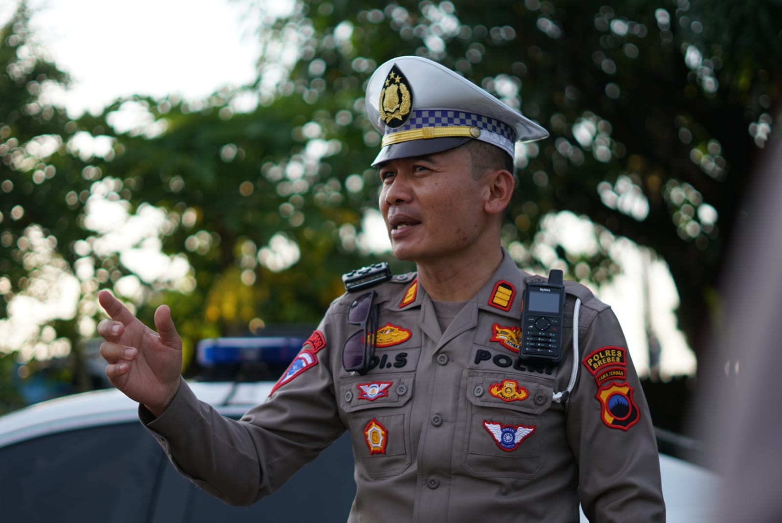 Kendaraan Berat JBI Diatas 14 Ton/Sumbu Tiga Keatas Mulai Di Kandangkan Satlantas Polres Brebes.