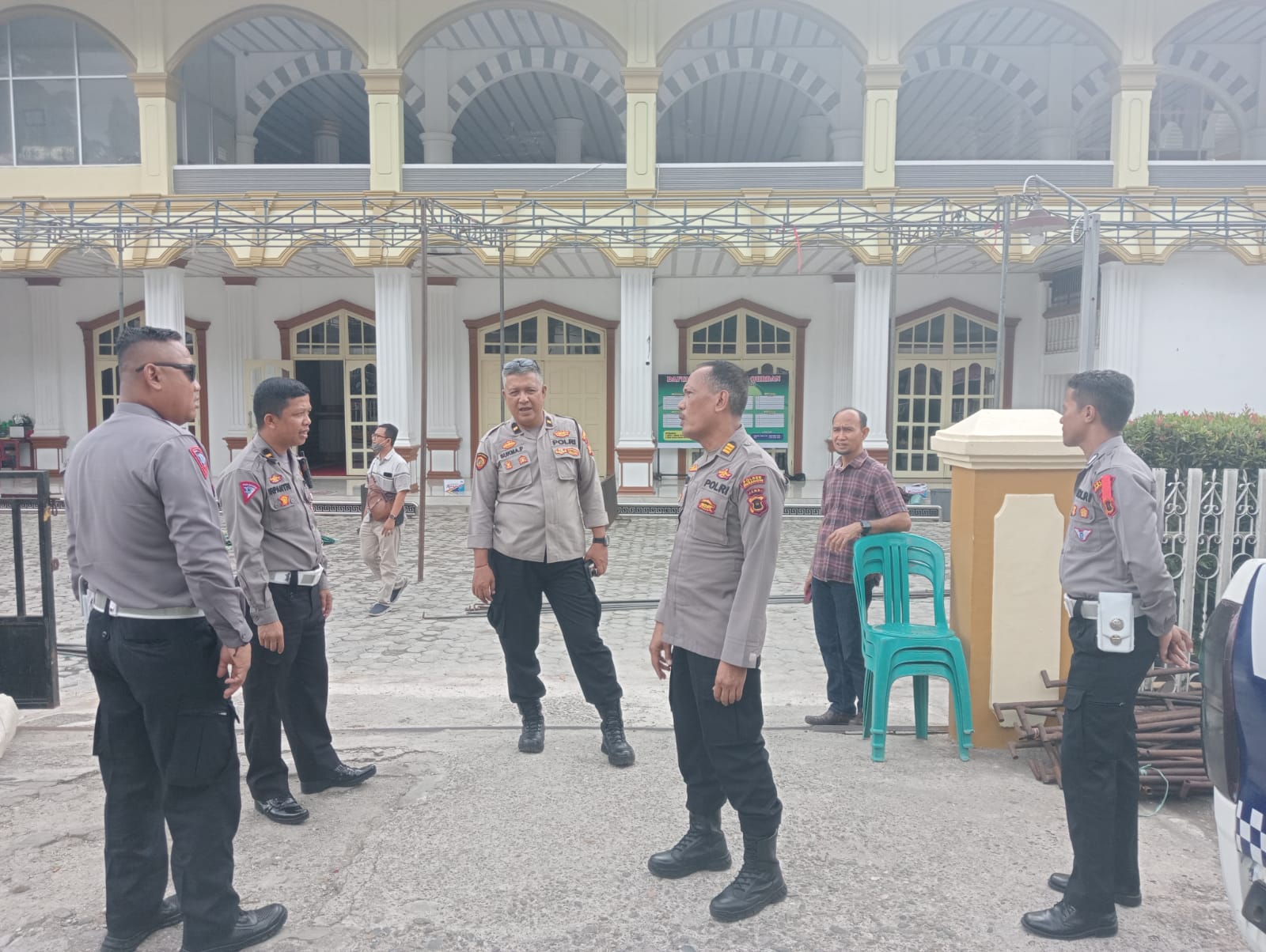 Polres Merangin Pastikan kesiapan Keamanan pada kegiatan Tabliq Akbar oleh UST. Prof. H.Abdul Somad LC. D.E.S.A pH.d dan Pengalihan Jalan