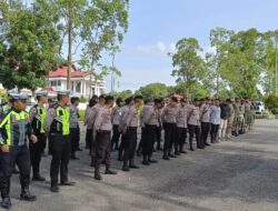 Apel Gabungan Personel Polres Tebo Dan Personel Pol PP Dalam Rangka Pengaman Aksi Damai Unjuk Rasa Masyarakat Dan Supir Batu Bara Di Kantor Bupati Tebo