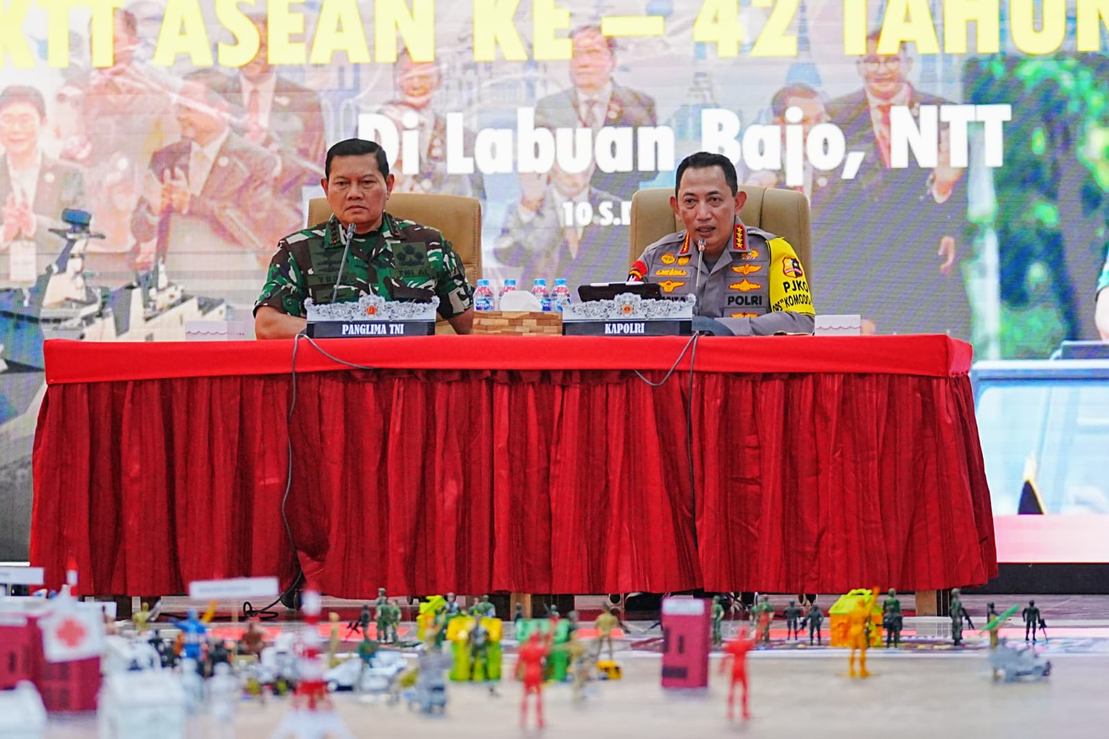 Kapolri Dan Panglima Sepakat Sinergitas TNI-Pollri  Kunci Sukses  Keamanan KTT ASEAN