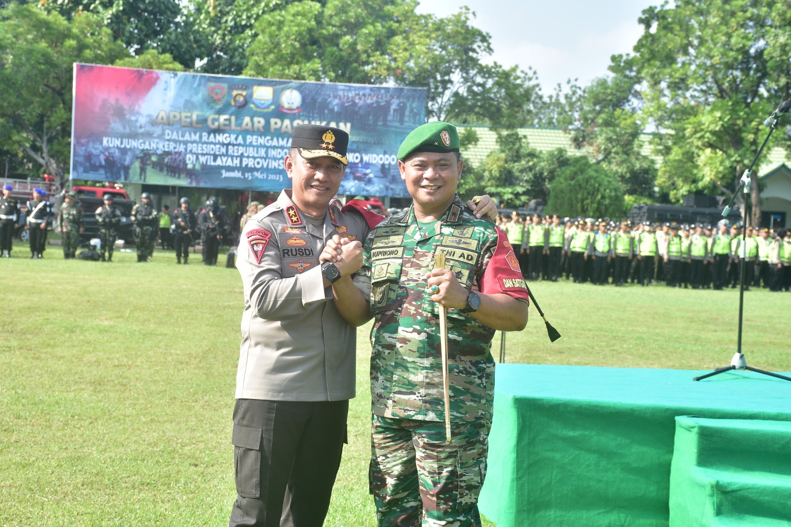 Kapolda Jambi  Irjen Pol Rusdi Hartono Ikuti Pelaksanaan Apel Gabungan TNI – Polri  Dalam Rangka Persiapan Pengamanan VVIP Presiden Republik Indonesia Ir Joko Widodo