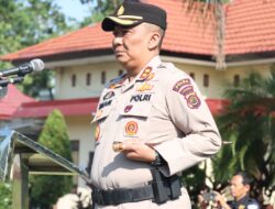 Kapolres Sarolangun AKBP. Imam Rachman. S.IK. Berikan Penghargaan kepada Personil Polres Sarolangun Yang Berprestasi.