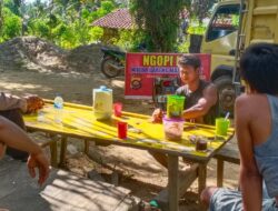 Dengan KOPI GRATIS Iptu. Adha Fristanto. SH.MH Berikan Pencerahan pada warga