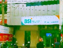 BREAKING NEWS… !!!  BANK BSI HINGGA HARI INI MASIH KRISIS SAKIT PARAH – RIBUAN PELAYAT MENANGIS BERKABUNG DAN BERDUKA