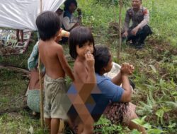 Bripda Perbal Tampung Personil Sat Binmas Sambangi Suku Anak Dalam SPI Kecamatan Air Hitam
