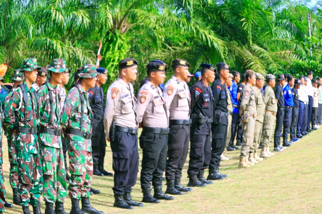 Polsek Rundeng Dukung Program Kerja – Ketahanan Pangan Koramil 02/Rundeng